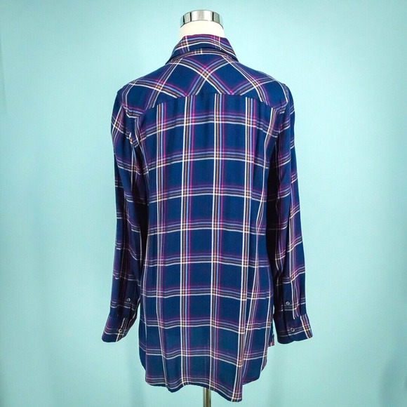 Talbots Size Medium Blue Buckingham Plaid Check Longer Length Perfect Shirt Top - Picture 3 of 6